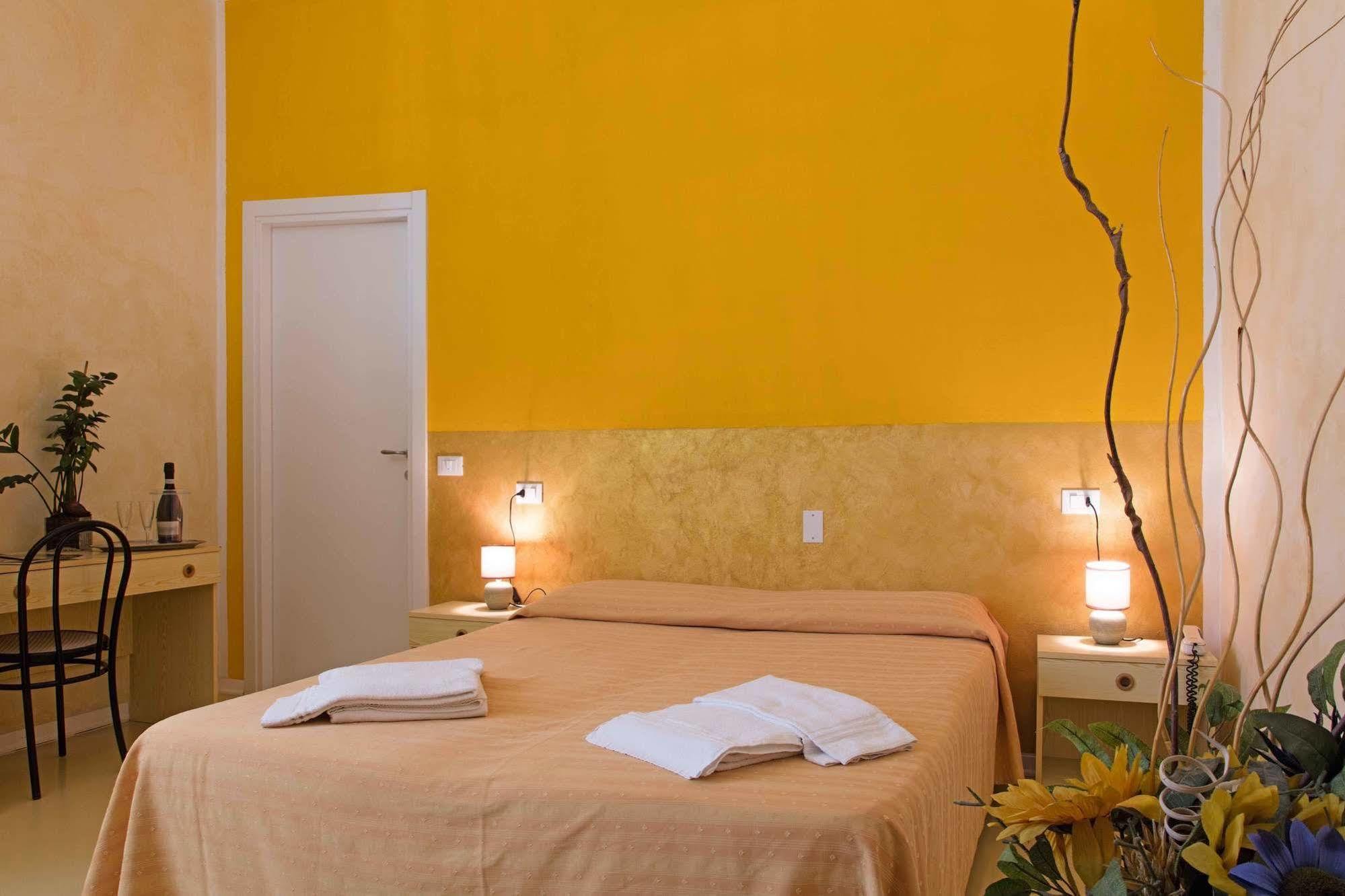 Hotel Il Ponte Cecina  Εξωτερικό φωτογραφία